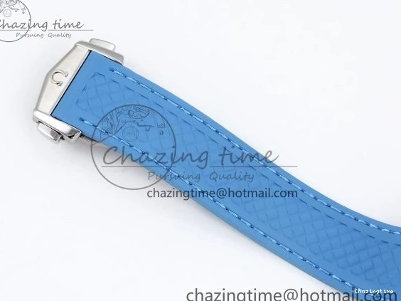 0201 GoAnywhere Aqua Terra GMT Worldtimer 43mm VSF 1:1 Best Edition Summer Blue Dial on Blue Rubber Strap A8938 Super Clone 7722